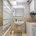 Appartement Rynek 3-bedroom By Bookinghost *