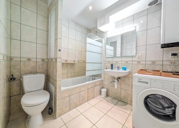 Rynek 3-bedroom By Bookinghost